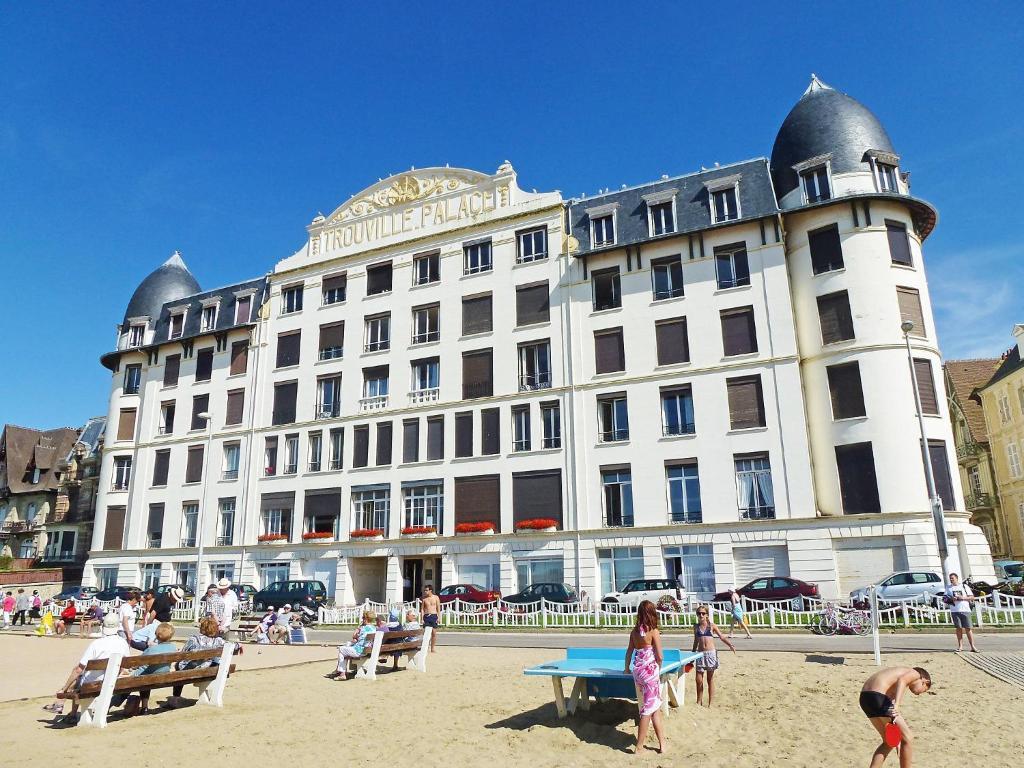 Paradis Les Pieds Sur Le Sable Trouville Palace ห้อง รูปภาพ